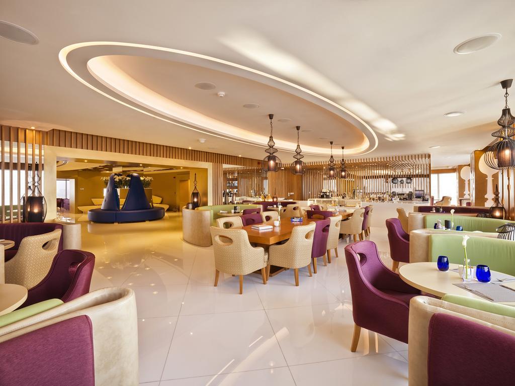 The Domain Bahrain Hotel And Spa - Adults Friendly 16 Years Plus Манама Экстерьер фото The restaurant