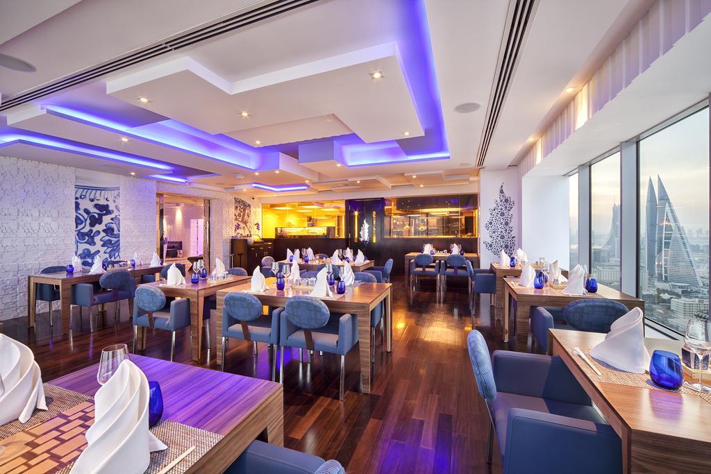 The Domain Bahrain Hotel And Spa - Adults Friendly 16 Years Plus Манама Экстерьер фото The Blue Bar